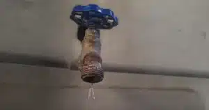 corte de agua aguas del valle sanitaria